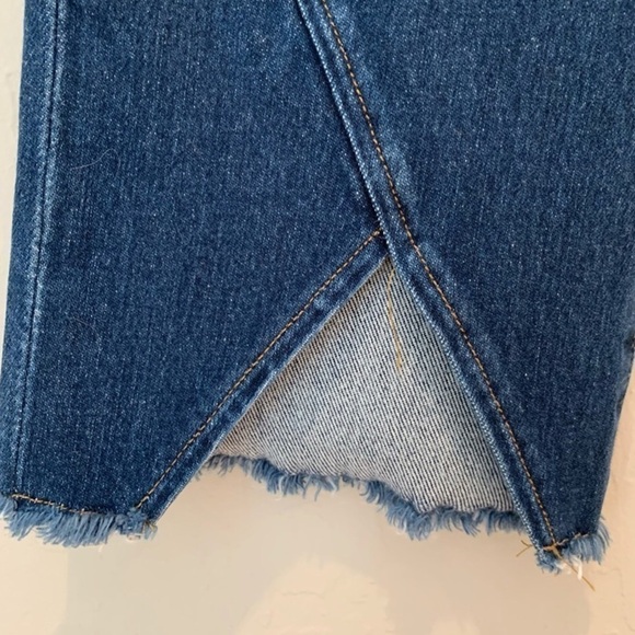 FRAME Le High Straight Asymmetrical Hem Jeans In Kingsway Size 25 - Picture 7 of 15